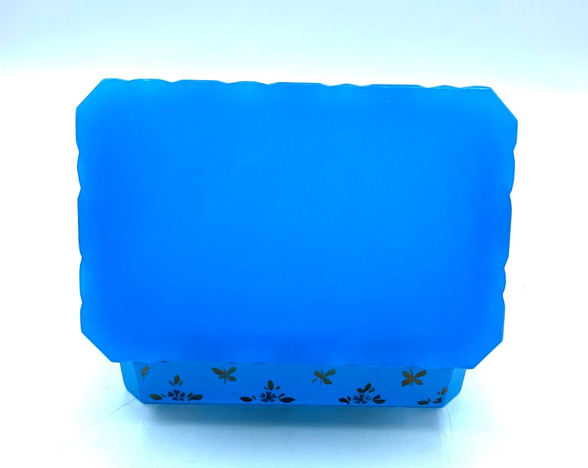 Boîte En Verre Opaline Bleu Turquoise Avec Petites Fleurs Peintes, Forme Rectangulaire-photo-2