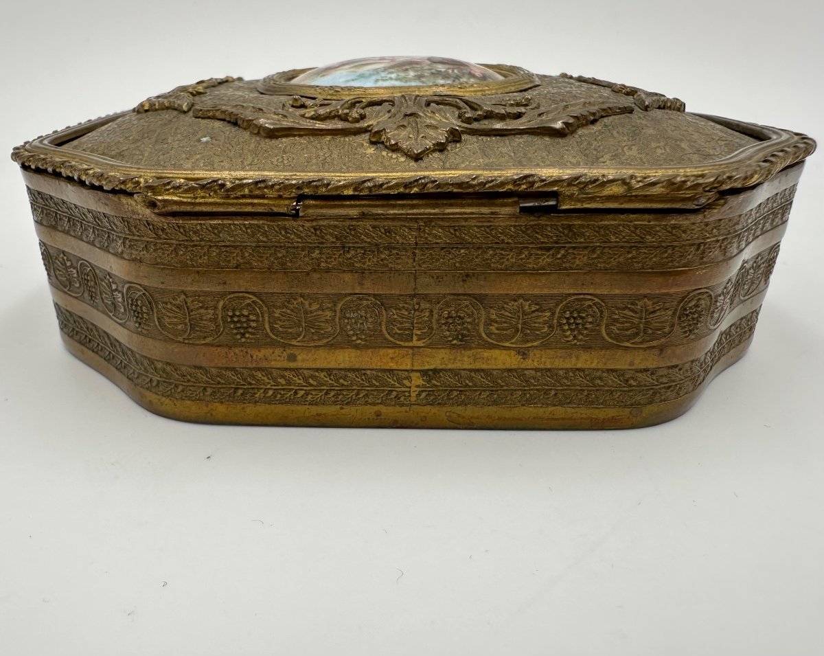 Antique French Bronze Casket Box With A Miniature On The Lid.-photo-2