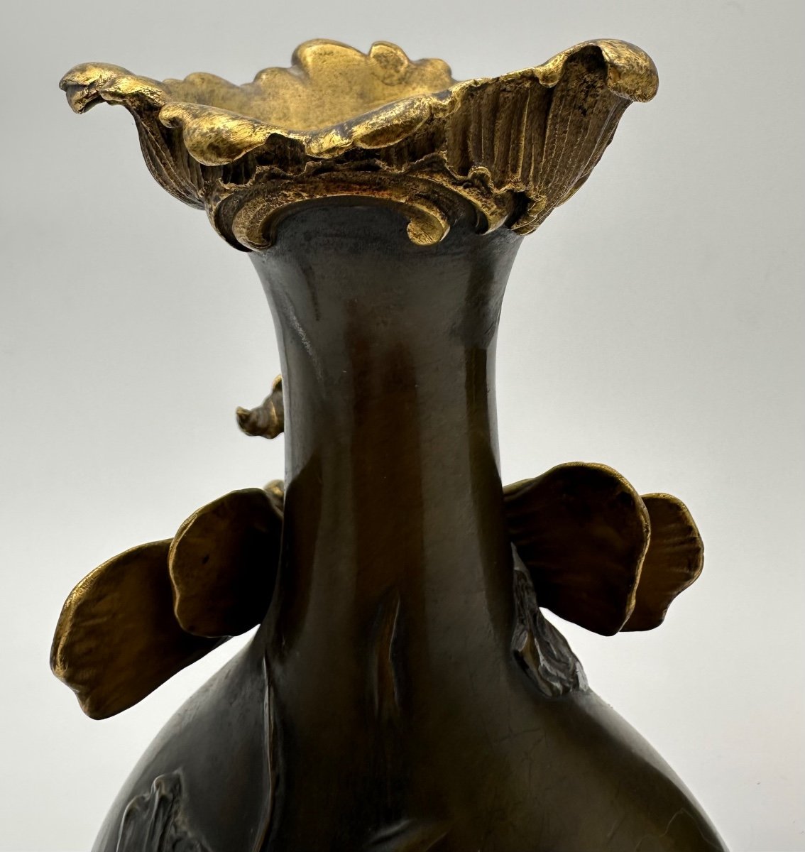 Pair Of Bronze Vases By Ferville Suan,paginated And Gilded Bronze ,figures Of The Nymphs -photo-4