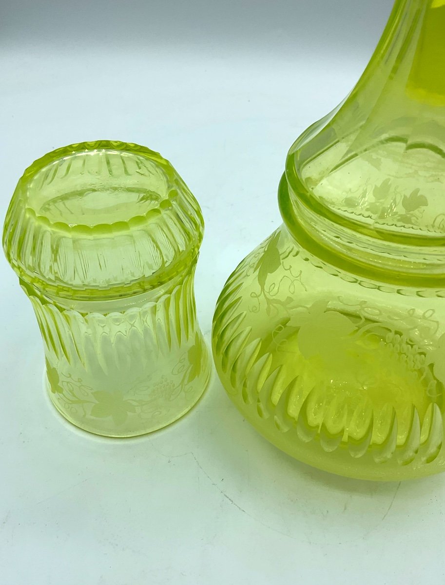 Antique Baccarat Uranium Glass Carafe With Drinking Glass,engraved With Vine Leaves-photo-5