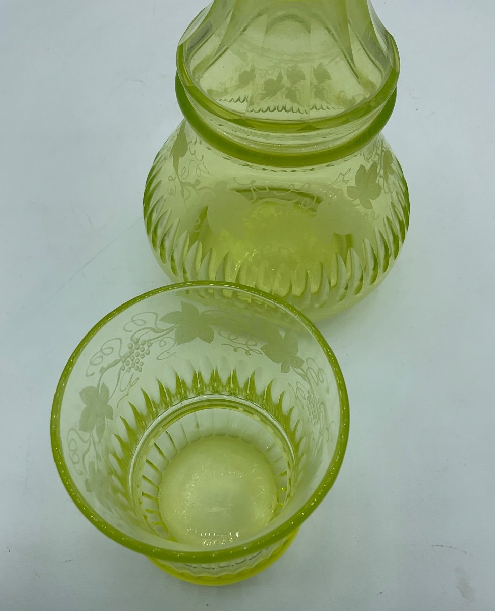 Antique Baccarat Uranium Glass Carafe With Drinking Glass,engraved With Vine Leaves-photo-8