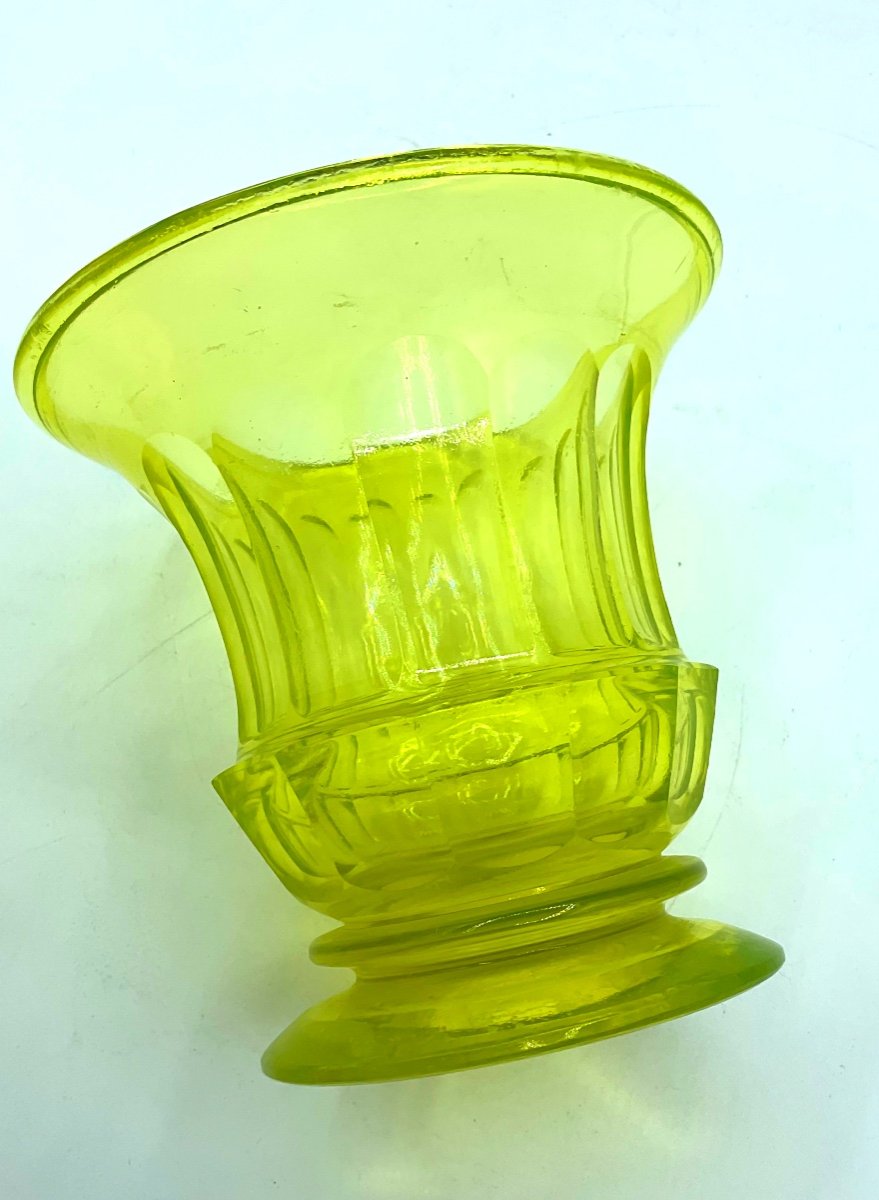 Vase En Verre d'Uranium Biedermeier,parfait -photo-5