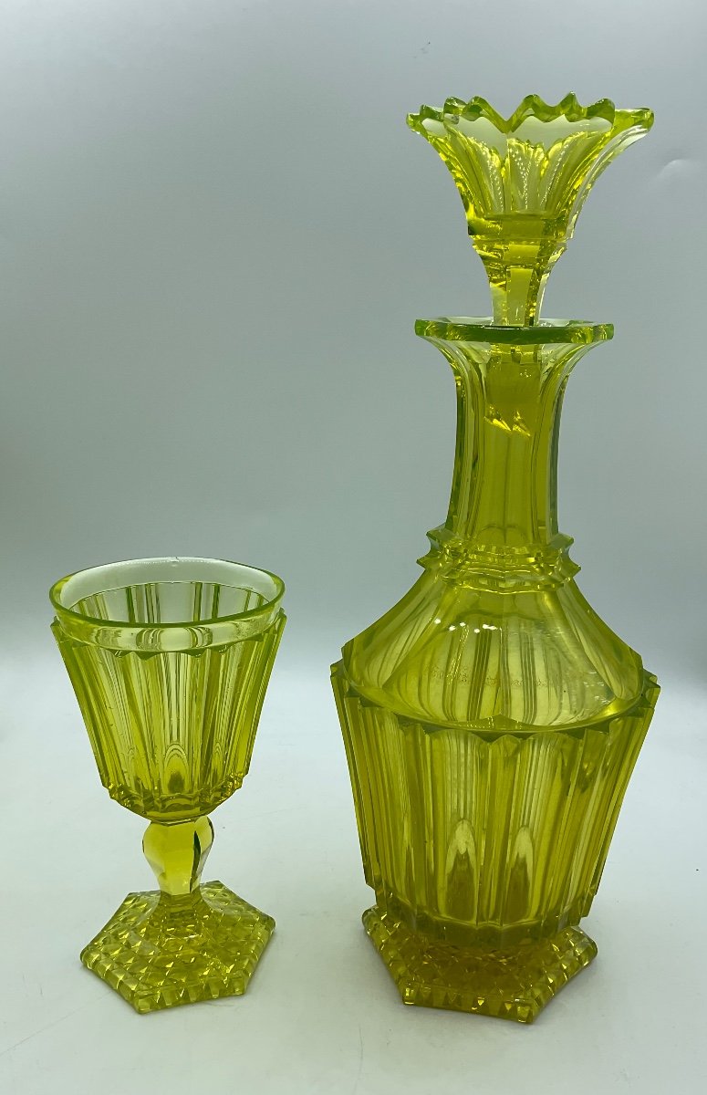 Antique Bohemian Uranium Glass Set Carafe With Drinking Glass-photo-2