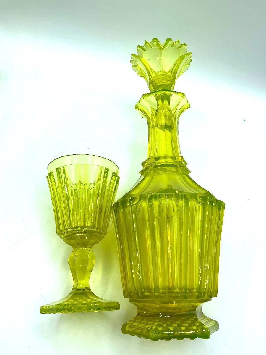 Antique Bohemian Uranium Glass Set Carafe With Drinking Glass-photo-8