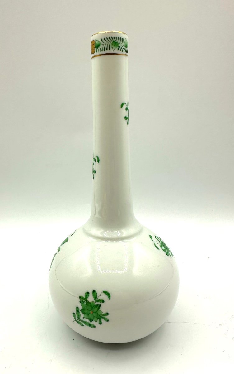 Vase En Porcelaine Herend à Fleurs Vertes