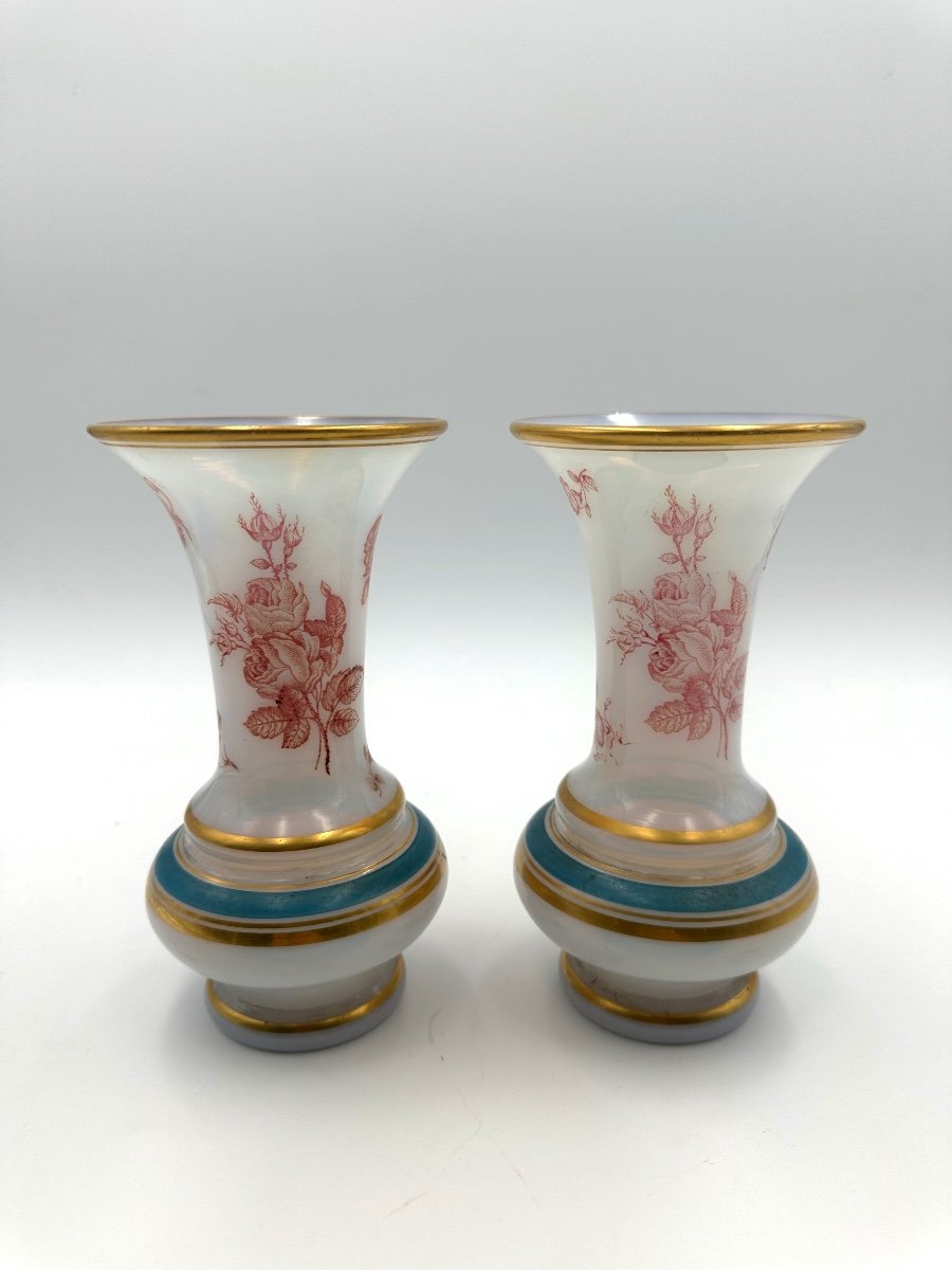 Pair Of Baluster Vases In White Opaline "soap Bubble" Decorated With Roses.