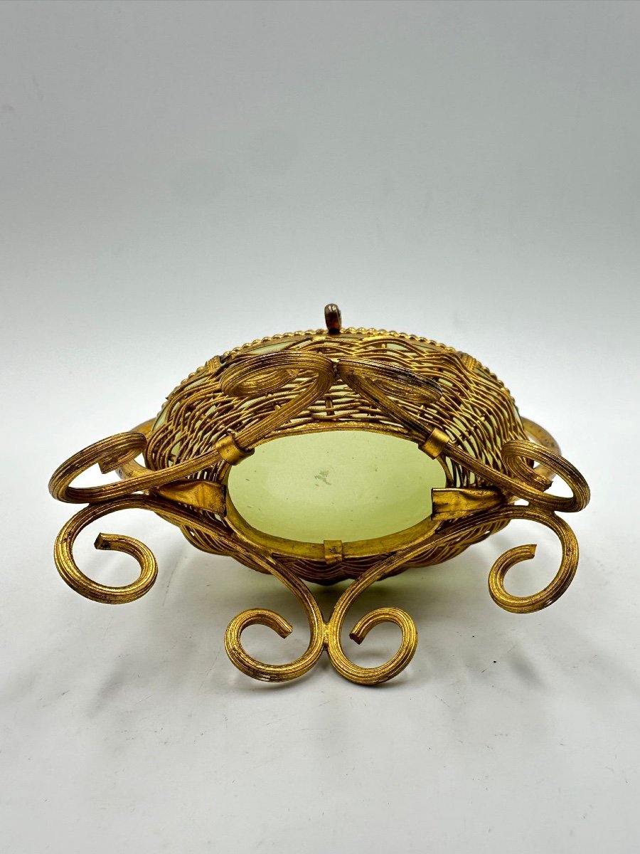 Antique Opaline Uranium Glass Box Egg Shaped.-photo-2