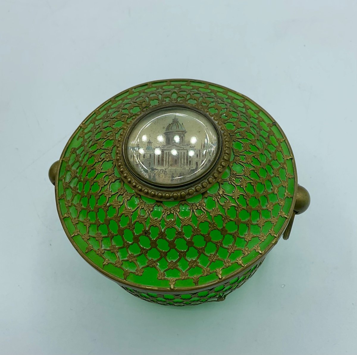 Antique Green Opaline Uranium Covered Box.-photo-8