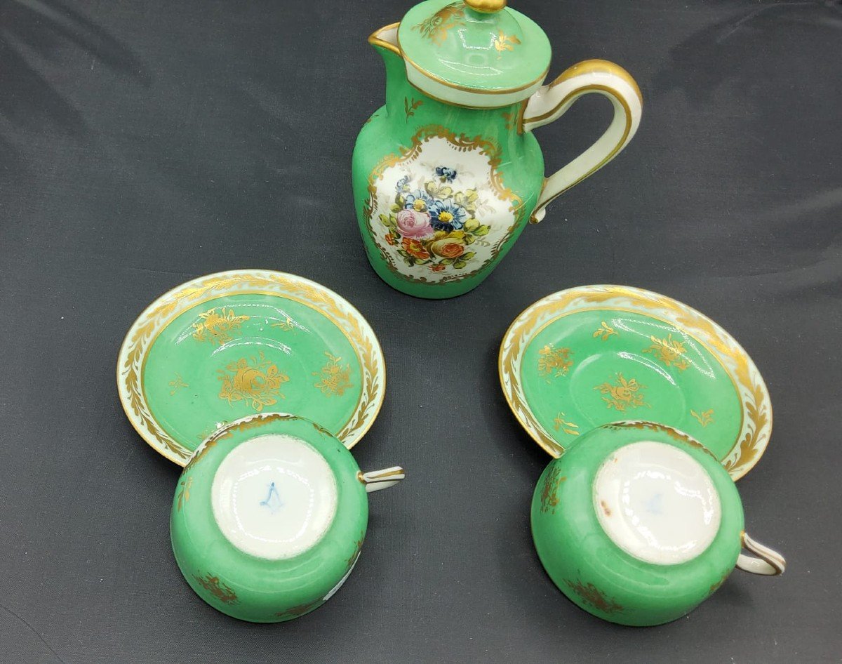 Sèvres Style Tête-à-tete Coffee Service In Emerald Green Painted With Bouquets Of Flowers-photo-5
