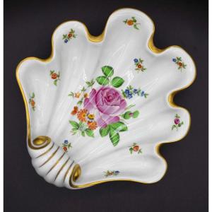 Herend Porcelain Dish Hungary Shell Shape Plate