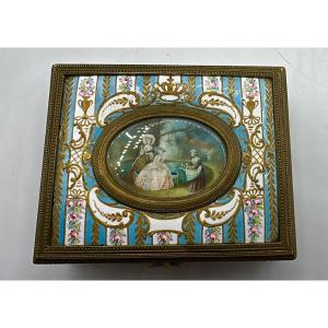 Coffret Ancien émaillé Sur Métal Avec Monture En Bronze avec miniature ,xixeme signé Delacroix 