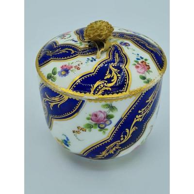 Vincennes (sèvres), 18th Century Porcelain Sugar Bowl