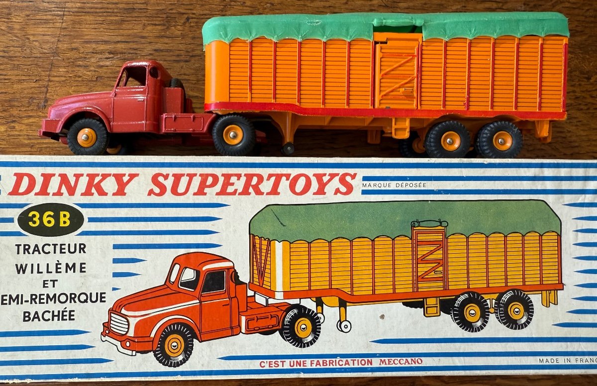 Dinky Super Toys Tractor Willeme Half Trailer 