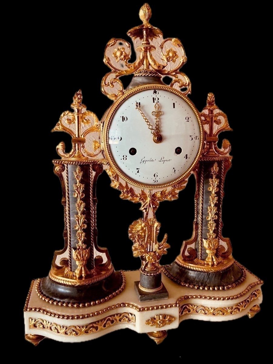 Louis XVI Clock