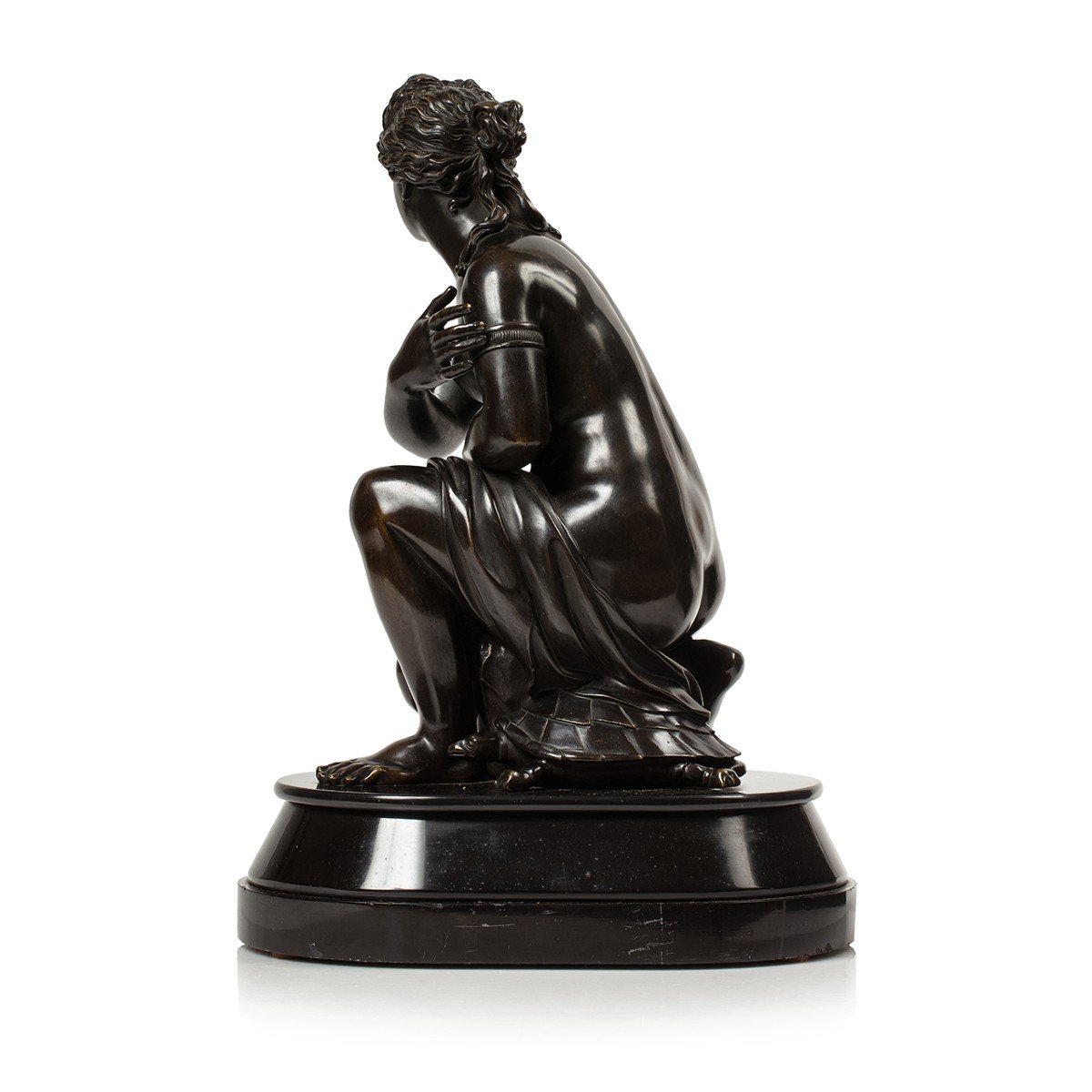 Antoine Coysevox, After. Crouching Venus, Bronze On Marble Base From Early The 19th Century-photo-3