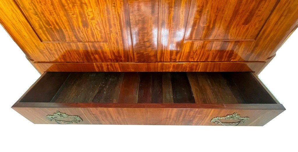 Biedermeier Cupboard German Around 1830. Two-door Body.mahagoni Veneered. One Drawer.-photo-3