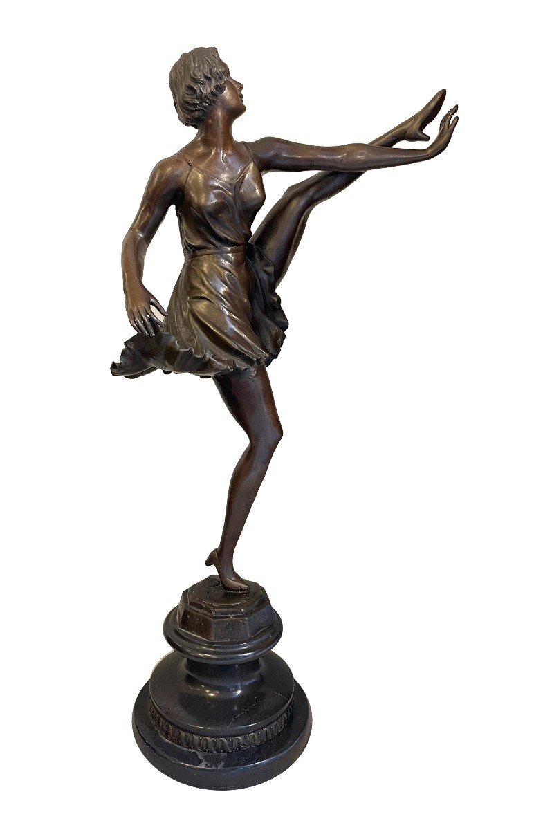 Figure En Bronze d'Une Danseuse Signé : « Bruno Zach » Et Cachet Du Fondeur ,né En 1891 .-photo-3