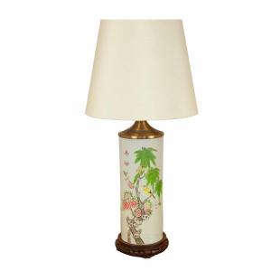 Lampe De Table Chinoise  Vase  En Porcelaine « Famille Rose » En Guise De Lampe, 20ème Siècle