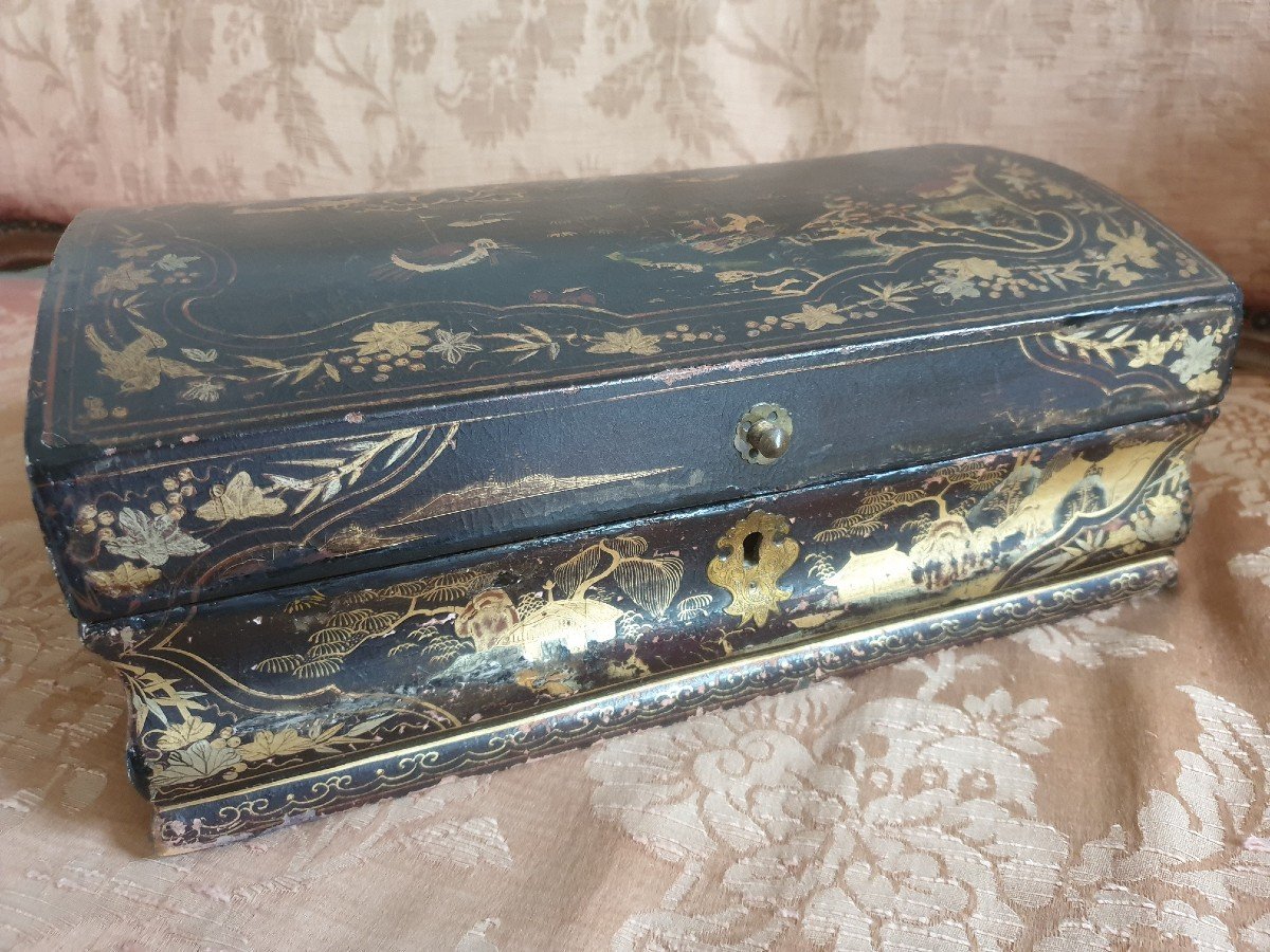 Large Eighteenth Lacquer Wig Box-photo-3