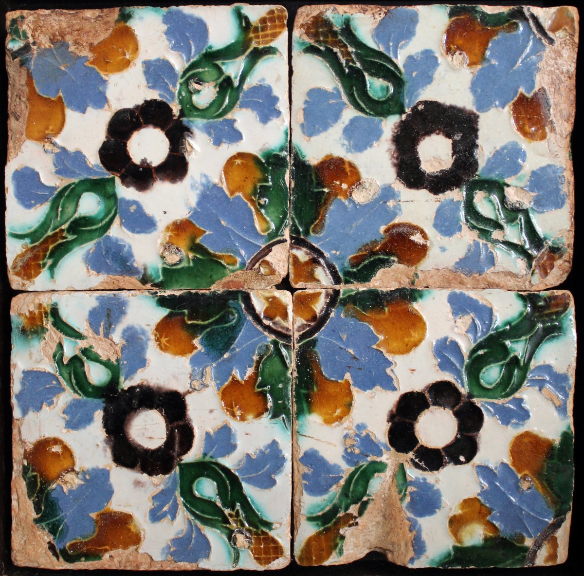 Groupe de quatre azulejos , carreaux, du ceramique renaissance 