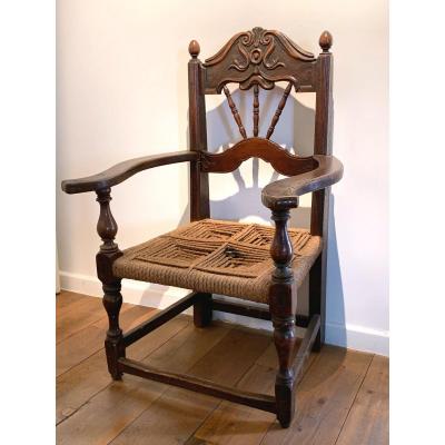 Fauteuil en bois de châtaignier  et  corde artisanale