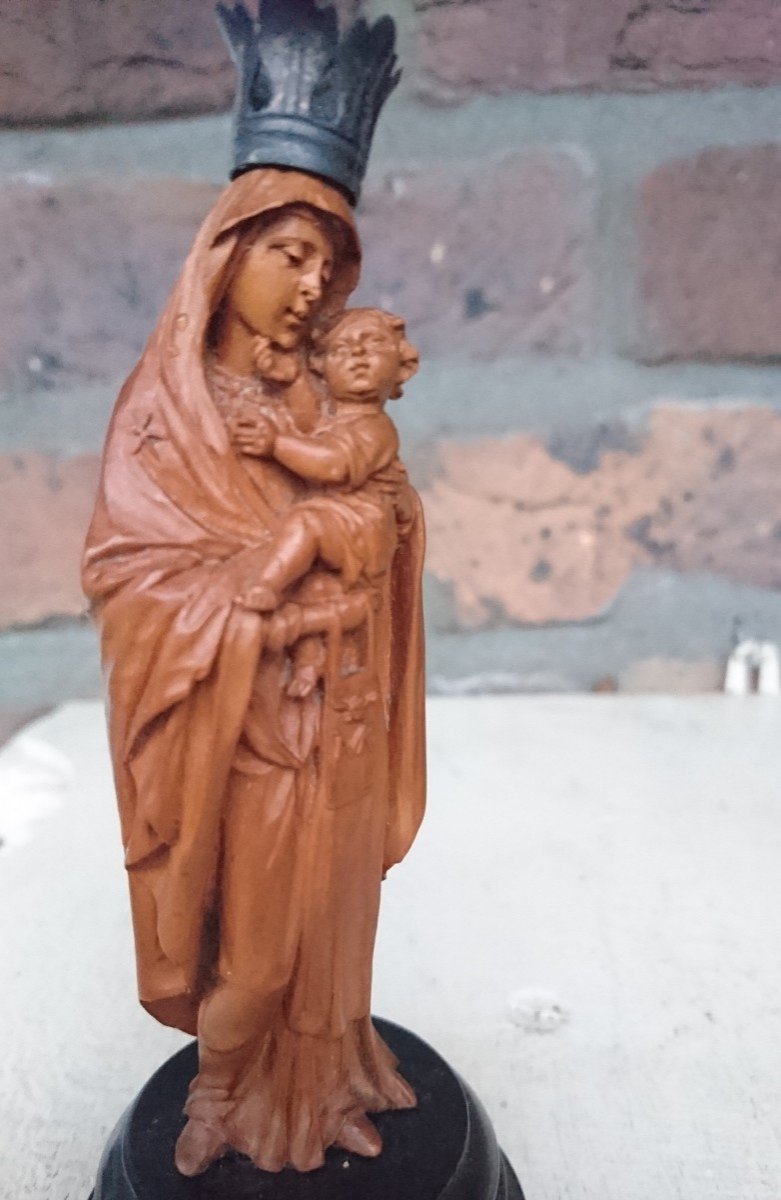 Boxwood Staue Of The Holy Mary With Child.-photo-4