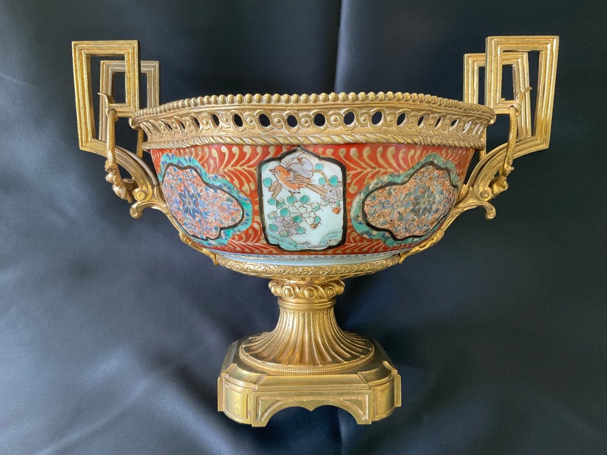 Porcelain Cup From Imari Napoleon III Late 19th Century 