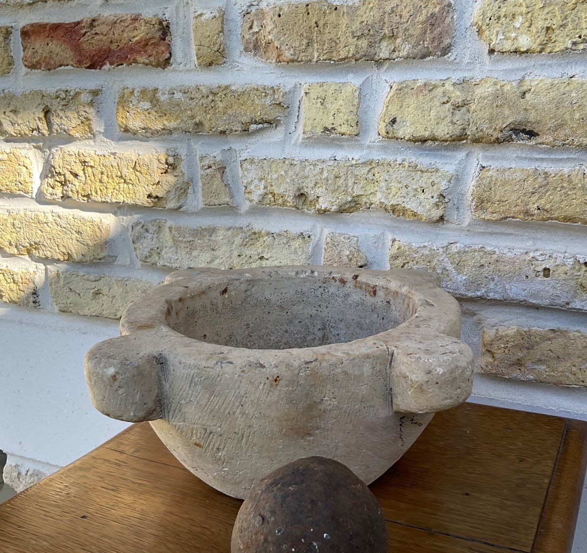 Apothecary Mortar In White Marble 18th Century -photo-1