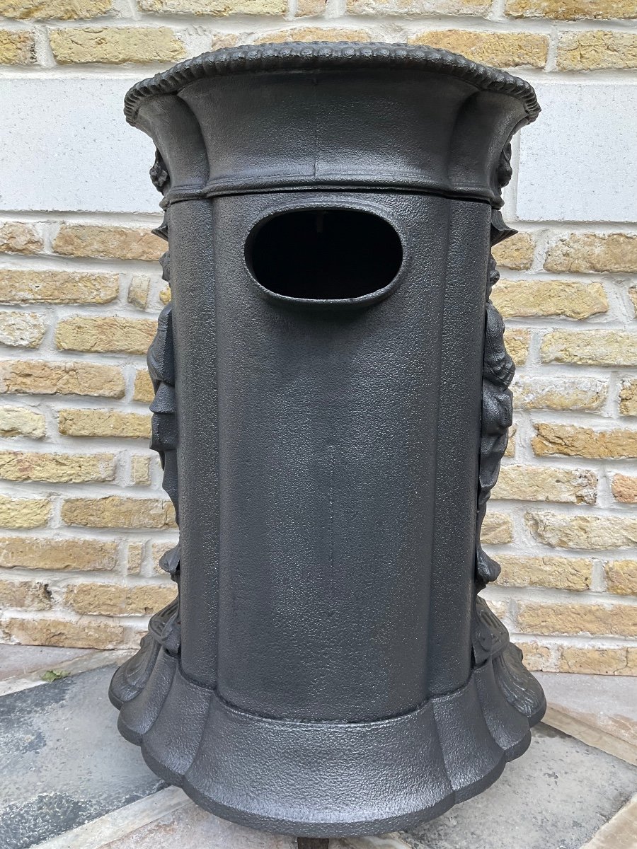 Wood Or Coal Stove Flanked By Two Caryatids 19th Century -photo-3