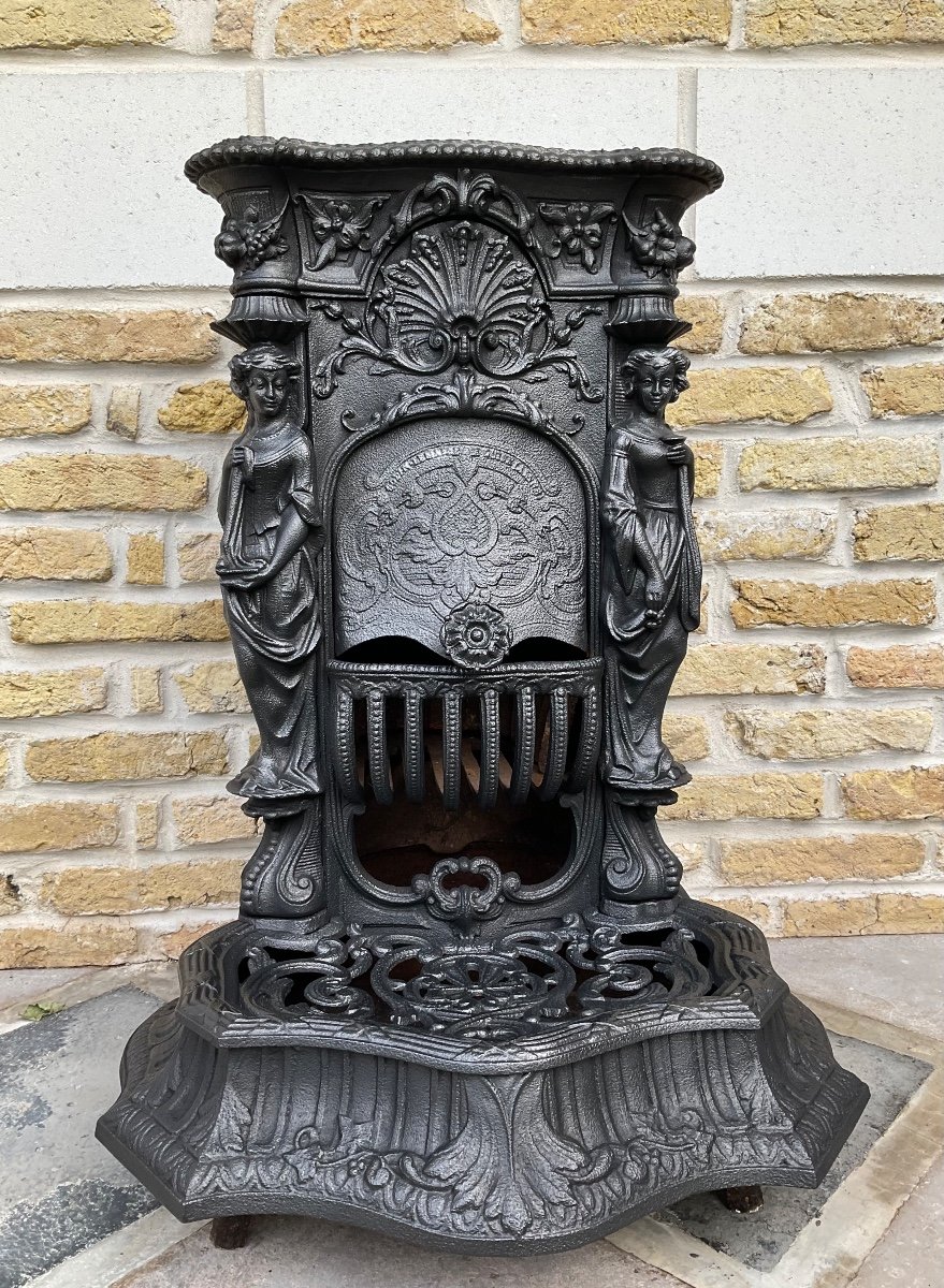 Wood Or Coal Stove Flanked By Two Caryatids 19th Century -photo-8