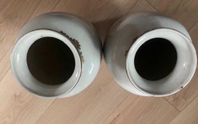 Pair Of Japanese Porcelain Vases-photo-3