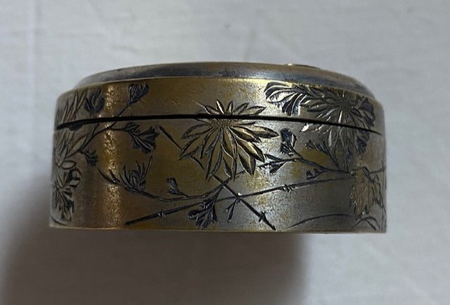 Engraved Japanese Box-photo-4