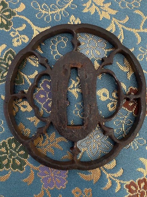 Tsuba Sukashi