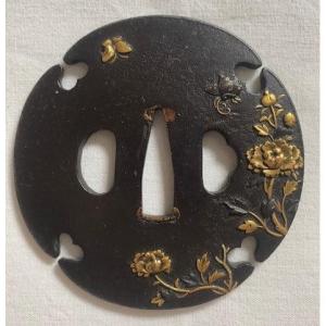 Tsuba Chrysanthemums