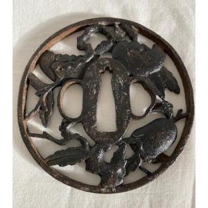 Tsuba Decorated With Leaves And Fruits