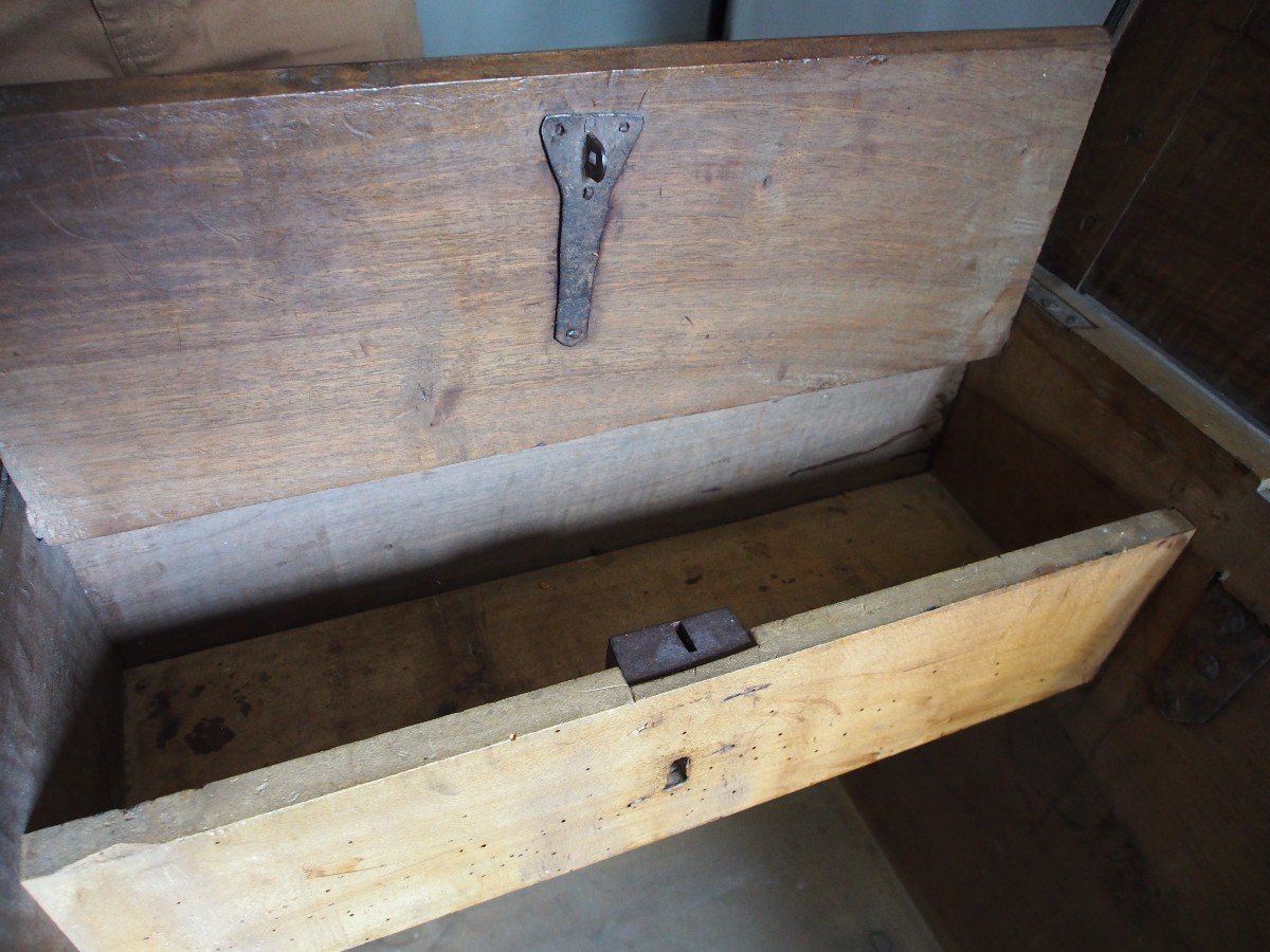 Chest XVIII ° Walnut-photo-2