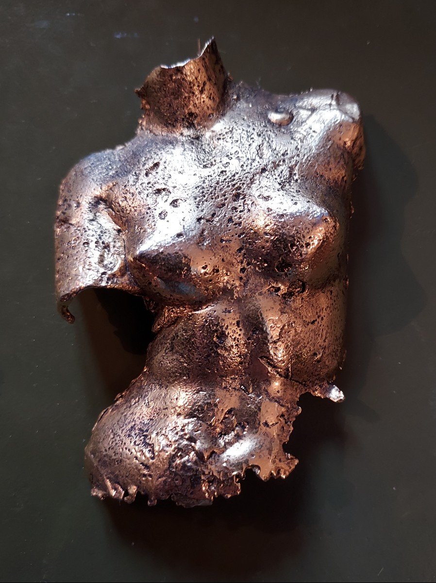 Large Female Bust Brooch