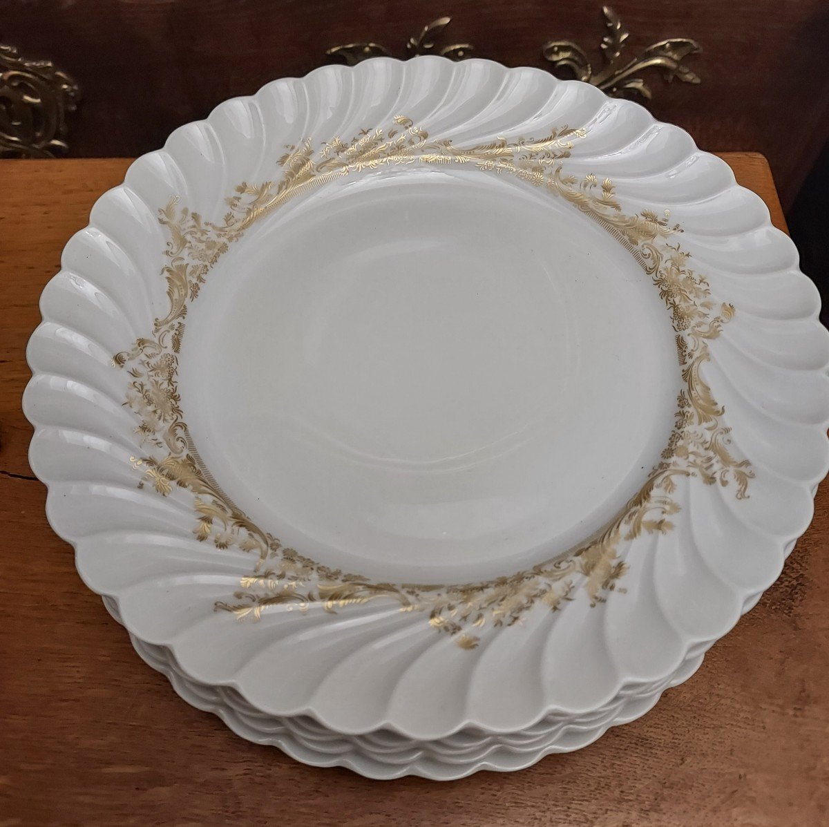 6 Grandes Assiettes Haviland Modèle Torse Doré 