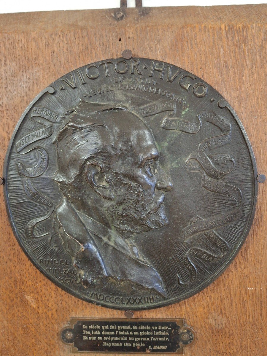 Bronze Medal Portrait Of Victor Hugo By Ringel d'Illzach -photo-1