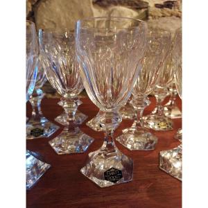 16 Saint Louis Crystal Wine Glasses Model Chambord