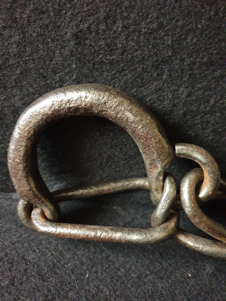 18th Century Prisoner's Double Shackles-photo-3