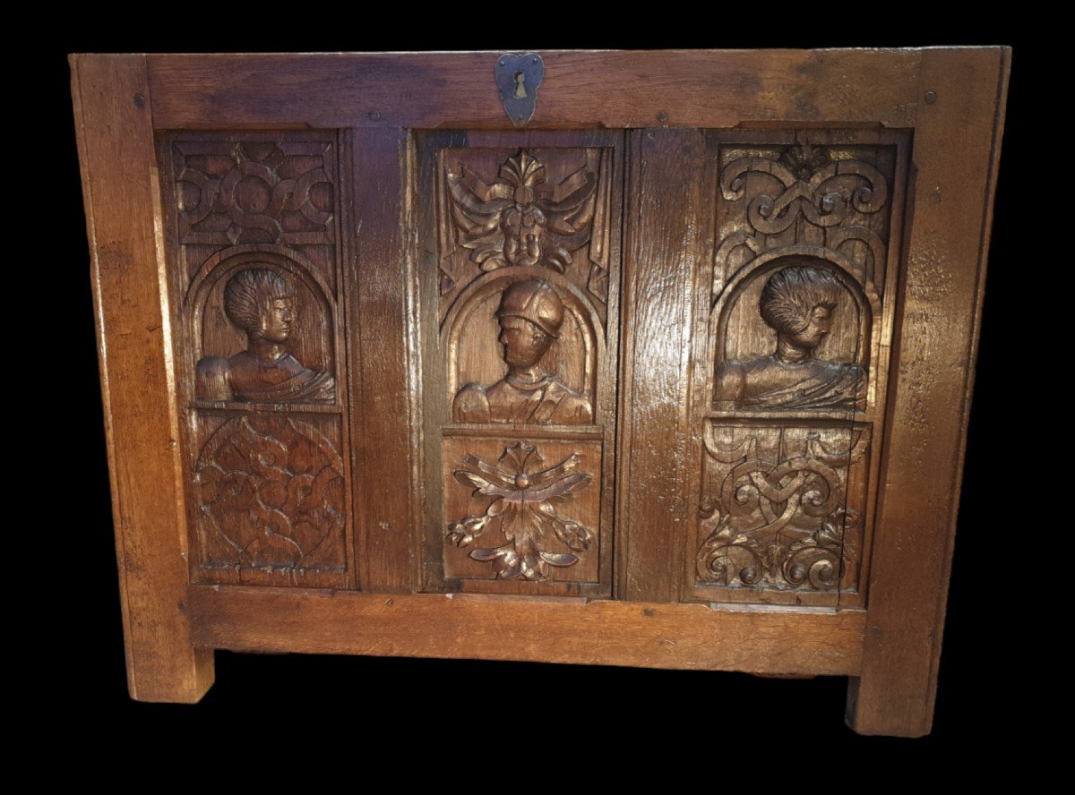 Boiserie à trois panneaux aux profils XVIIe siècle 