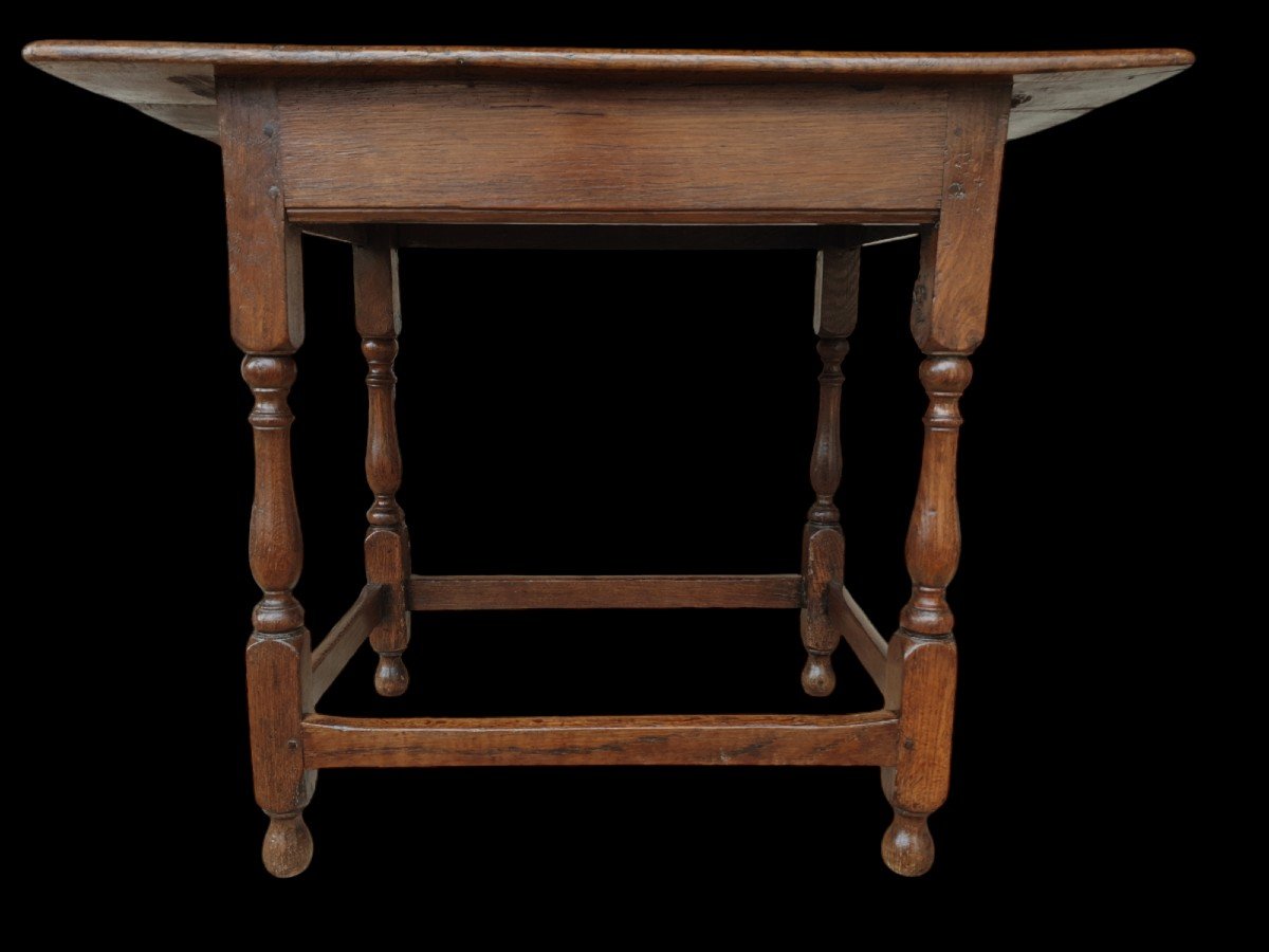 17th Century Side Table -photo-1