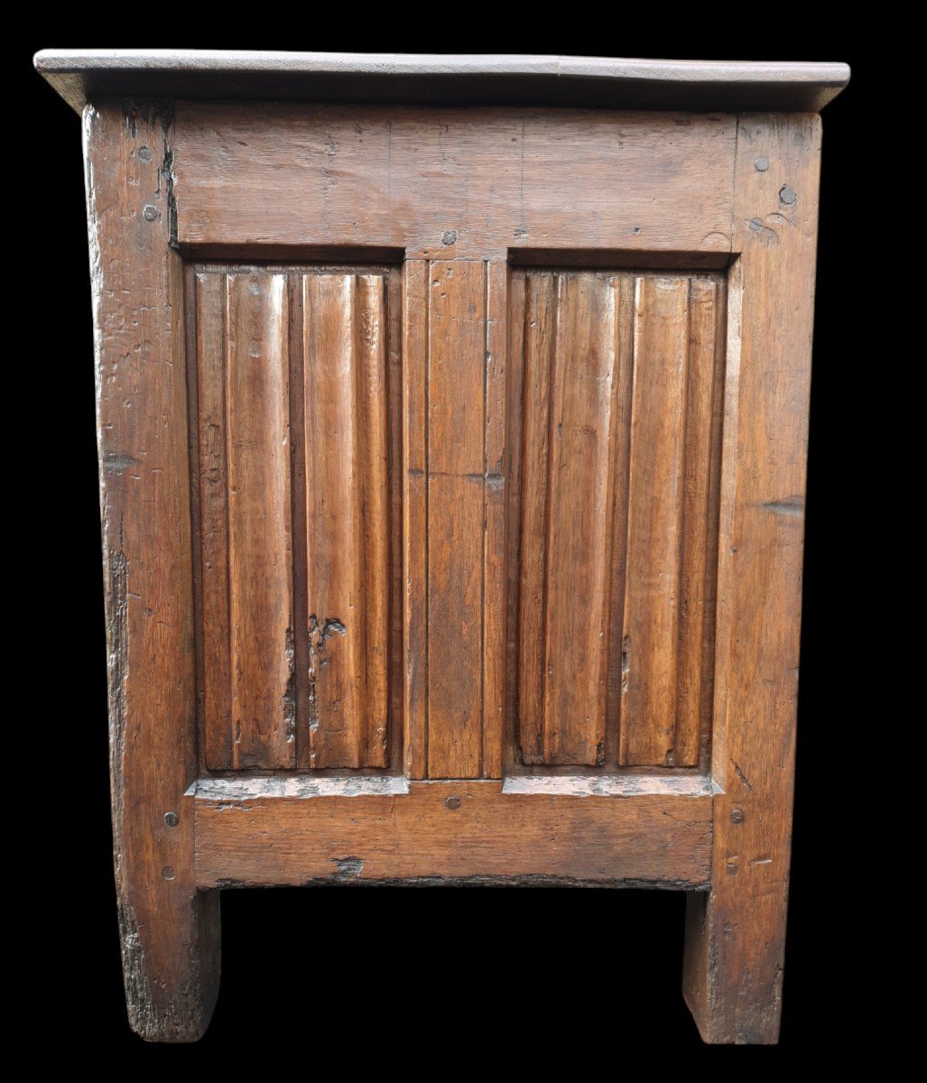 Gothic Oak Chest 15th/16th Century -photo-3