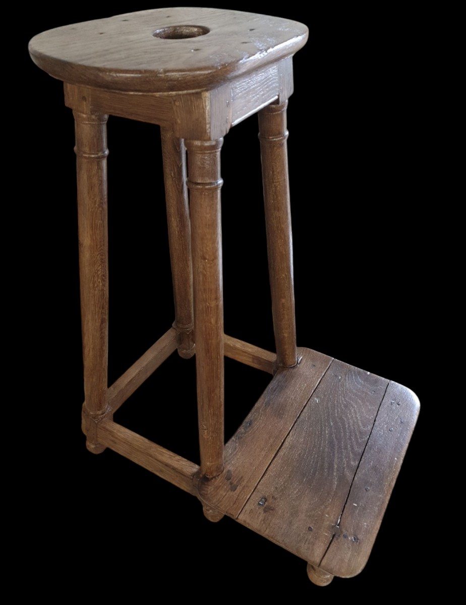 17th Century Cantor's Stool -photo-8