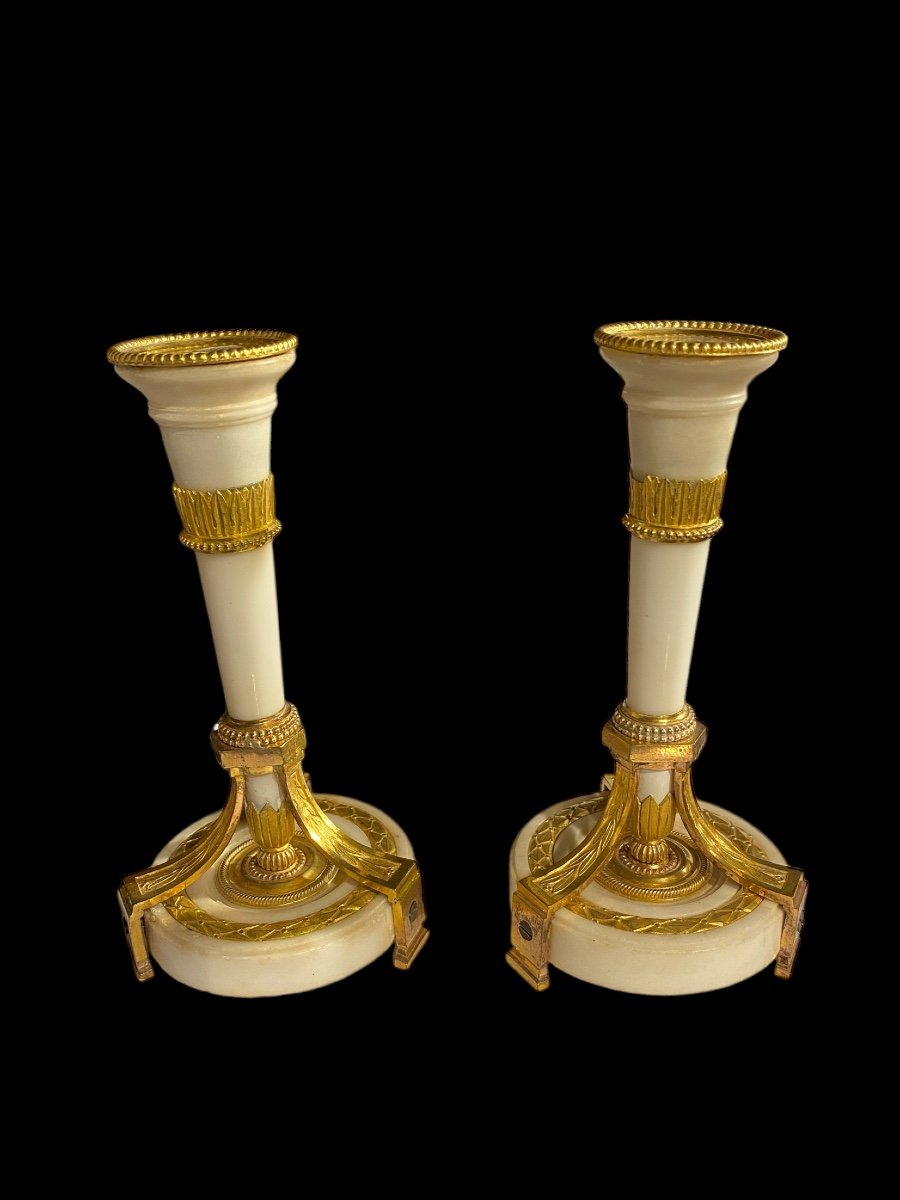 Paire De Bougeoirs  D’époque Louis XVI 