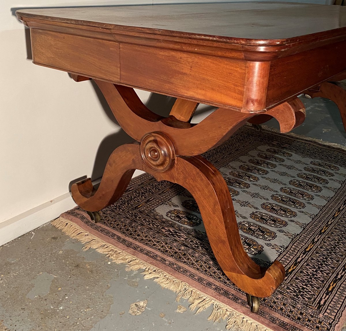 Mahogany Middle Table-photo-4