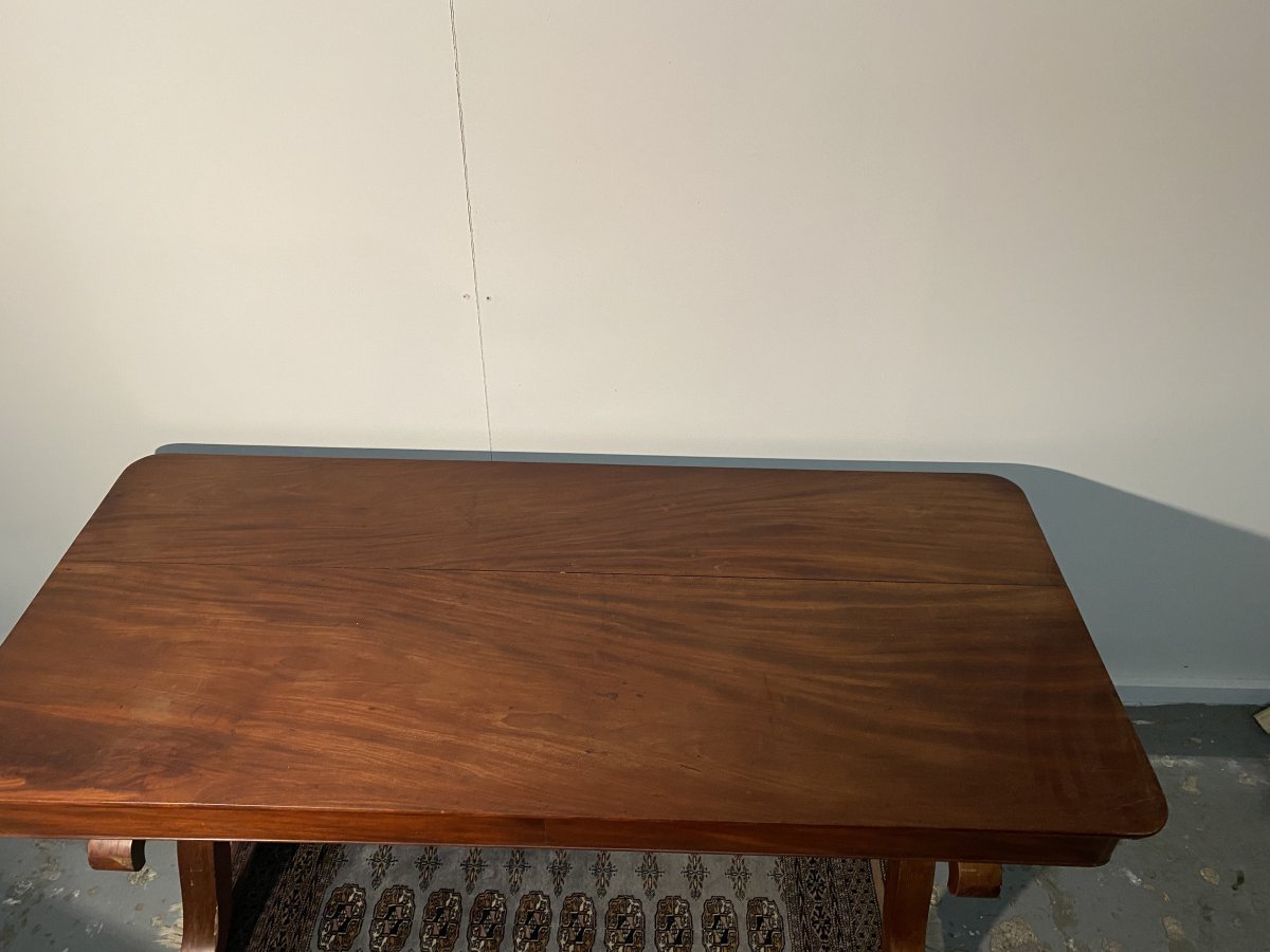 Mahogany Middle Table-photo-1