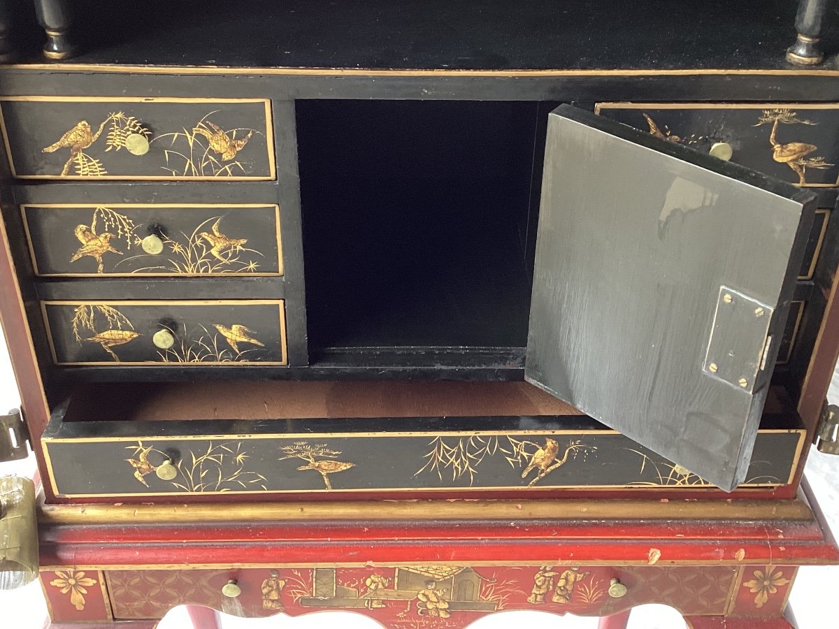 Chinese Lacquer Cabinet 19th -photo-4
