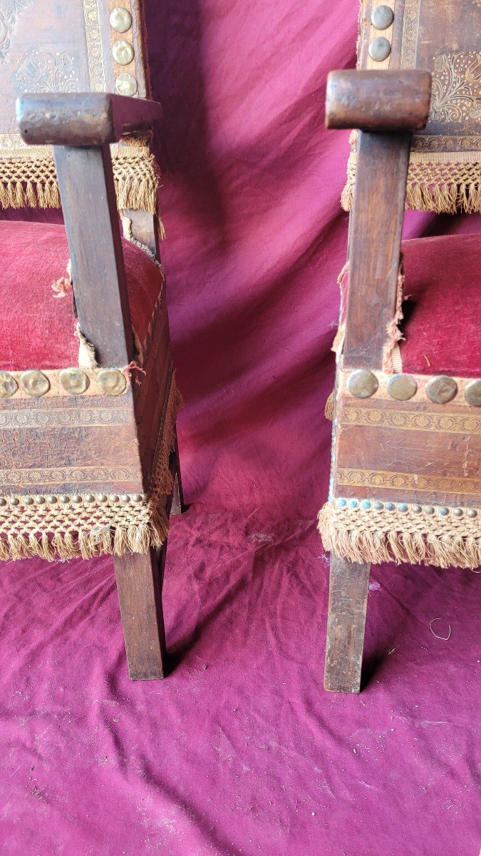 Paire De Fauteuils De Château -photo-2